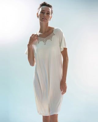 Aimer Cool-feeling Built-in Padded Nightgown