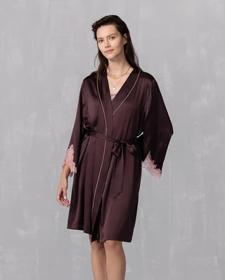 Aimer Cloud-Soft Feather Nightgown