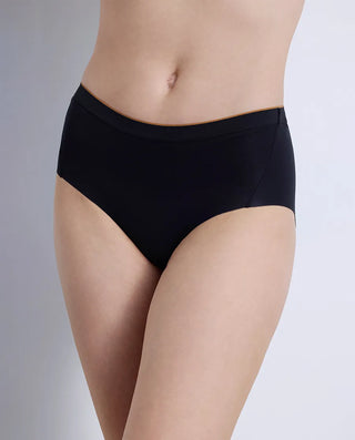 Aimer Mid-rise Breathable Boyshorts AM23B581