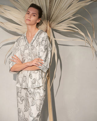 Aimer V-neck Print Pajama Set