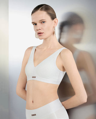AIMER CHUANG Square-Neck Wireless Bra