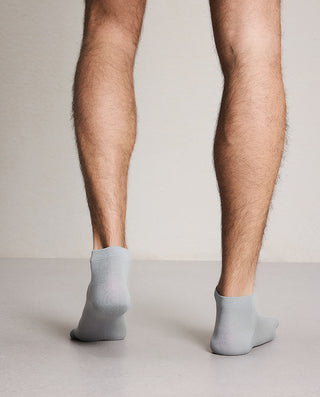 AIMER MEN Cool‑Touch Milk‑Skin Men’s Ankle Socks NS94W188